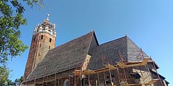 Csengeri református templom zsindelyezése